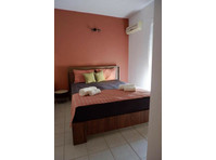 Flatio - all utilities included - Charming and quiet studio… - Na prenájom