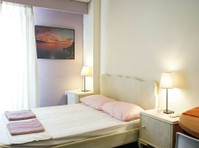 "DIONYSUS" ATHENS CENTER ROOM IN 3 BEDROOM FLATSHARE - Pisos compartidos