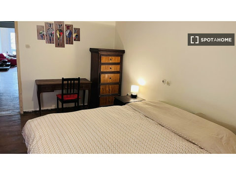 Apartamento de 1 dormitorio en alquiler Atenas - Pisos