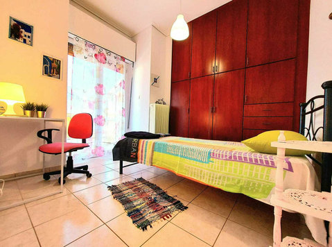 Cosy 2 rooms apartment for students- centrum of Athens - Apartamentos