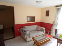 Apartment at Top Floor ! 400 eu all included ! - شقق