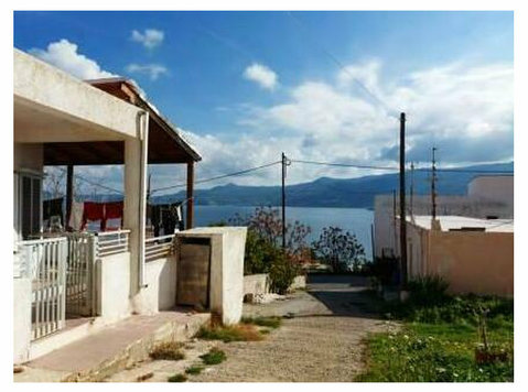 Very large house enjoying sea views in the area of Sitia. - Majad