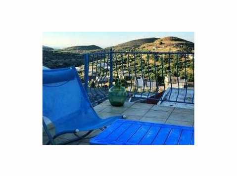 house 7km from the sea in Agios Stefanos,south East Crete. - Maisons