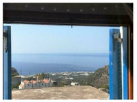 house 7km from the sea in Agios Stefanos,south East Crete. - Case