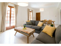 Flatio - all utilities included - Spacious apartment close… - For Rent
