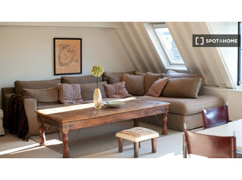 Apartamento de 2 dormitorios en alquiler en Ámsterdam - 	
Lägenheter