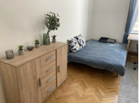 Flatio - all utilities included - Cosy room in the city… - WGs/Zimmer