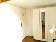 Flatio - all utilities included - Sunny city center Budapest - WGs/Zimmer