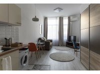 Flatio - all utilities included - 1.5 szobás modern lakás a… - Kiadó