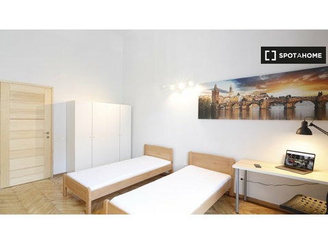 Bed for rent in a residence in Budapest Downtown - Za iznajmljivanje