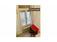 Room for rent in 3-bedroom apartment in Budapest - K pronájmu