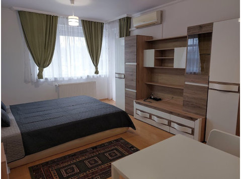 Maláta köz, Budapest - Apartments
