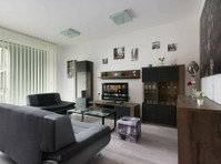 Modern 2BR Budapart Flat w/ Balconies & AC – July 2025