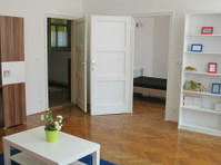 Renovated 2 bedroom apartment in Pécs city center 62qm ren - Appartementen