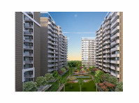 Gated community Apartments and Penthouses in Zirakpur - 아파트
