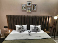 Two BHk  Serviced Apartment In  C.R Park - Ενοικιάσεις Τουριστικών Κατοικιών