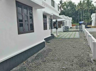Beautiful 3 Bhk houses sale Thiruvalla, Kerala, India - Kuće