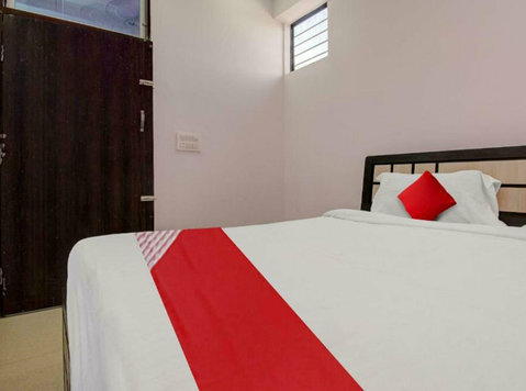 Hotel Room - Persewaan Liburan
