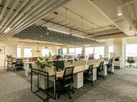 Office Space in Omr, Chennai | Fully Furnished - Γραφείο/Εμπορικός
