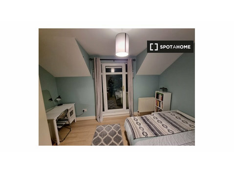 Room for rent in 2-bedroom house in Hansfield, Dublin -  வாடகைக்கு 