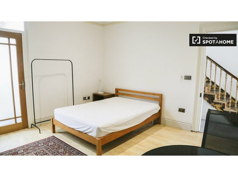 Dublin, Portobello'daki 5 yatak odalı evde kiralık oda - Kiralık