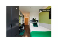 Room for rent in a residence in Dublin - De inchiriat