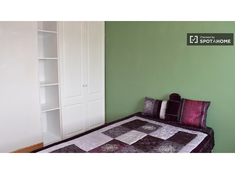 Zimmer zu vermieten in 3-Zimmer-Haus-Blanchardstown, Dublin - Zu Vermieten