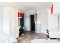 Royal Canal Terrace, Dublin