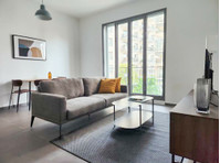 Flatio - all utilities included - Elegant apartment in Tel… - Aluguel