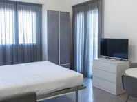 Monolocale in affitto in Roma - Апартаменти