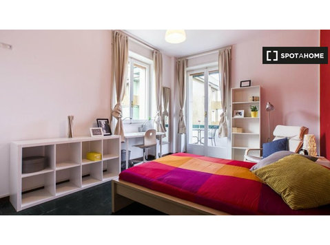 Se alquila habitación en apartamento de 4 habitaciones en… - Cho thuê