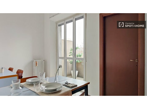 Appartamento con 1 camera da letto in affitto a Milano - குடியிருப்புகள்  