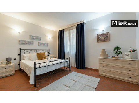 Apartamento de 1 dormitorio en alquiler en Florencia - Apartemen