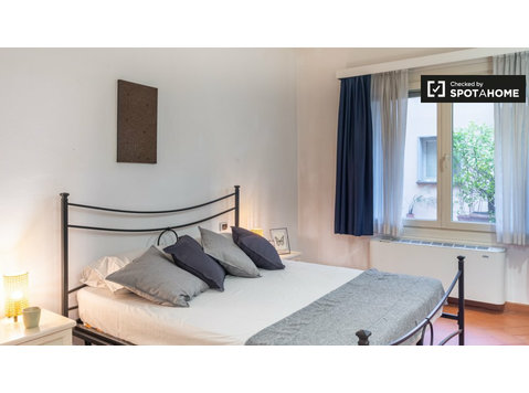 Apartamento de 1 dormitorio en alquiler en Florencia - شقق