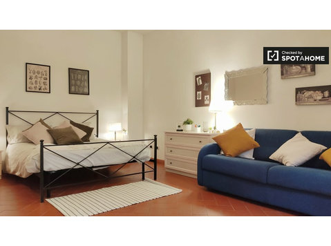 Studio-Apartment zu vermieten in Florenz - Wohnungen