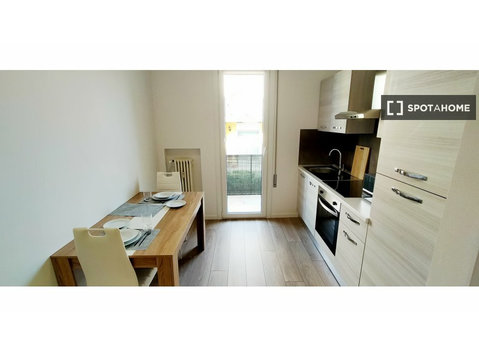 1-Zimmer-Wohnung zur Miete in Padua - Apartemen