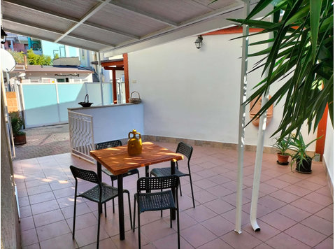 Via Acquacorrente 15, Pescara - Apartments