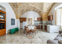 Flatio - all utilities included - Terra Mia In The Historic… - 	
Uthyres