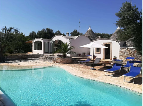 Villa in Contrada Pascarosa, Ostuni di 250 m² con 3 camere - Apartments