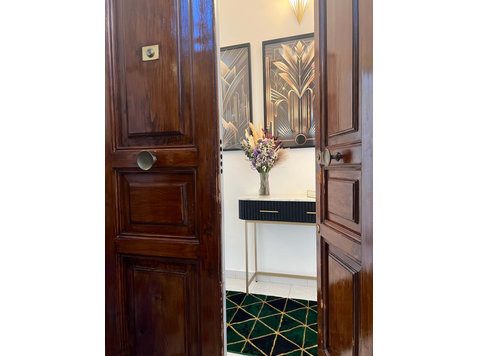 Apartment in Via Vincenzo de Romita, Bari for 110 m² with 2… - Apartments