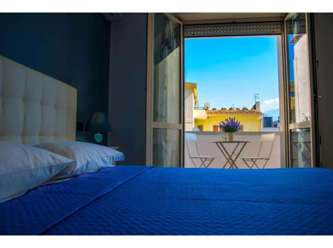 Appartamento con 3 camere da letto e 3 bagni, Pompei - Asunnot