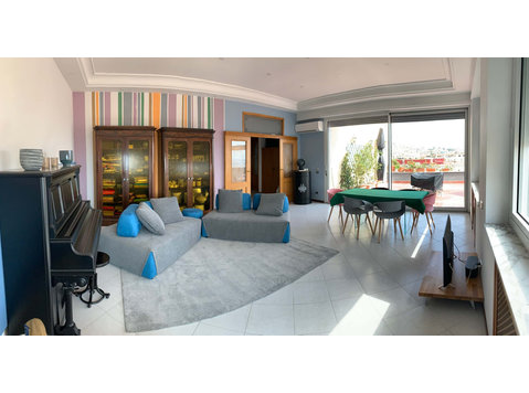Apartment in Via Ferdinando Palasciano, Napoli for 220 m²… - Asunnot