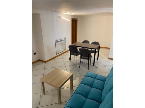 Apartment in Via dei Tribunali, Napoli for 90 m² with 2… - Apartments