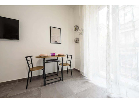 vico Lammatari 93, Napoli - Apartments