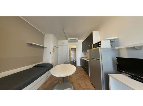 Parma C Monolocale Style - Apartemen