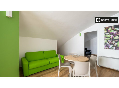 Apartamento de 1 quarto para alugar em Bolognina, Bolonha - Apartamentos