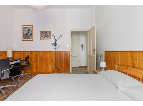 Baruzzi 12 - Sant'Orsola Apartment - Apartments