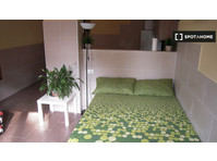 Apartamento de estúdio brilhante para alugar em Corticella,… - Apartamentos