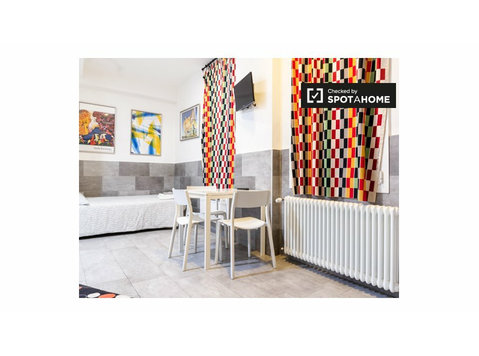 Studio confortable à louer à Marconi, Bologne - Appartements