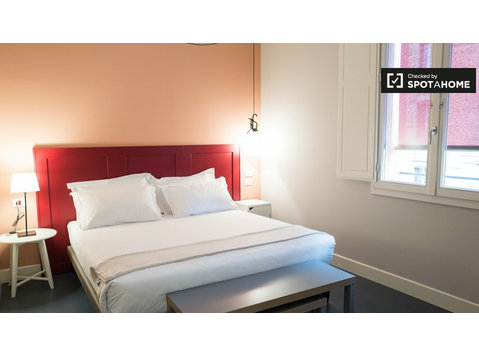 Furnsihed Appartamento con 1 camera da letto in affitto a… - Appartamenti